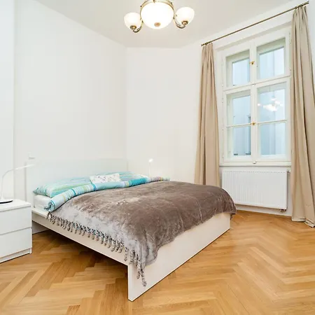 Quiet Apartment In The Old Town Prague Exterior photo