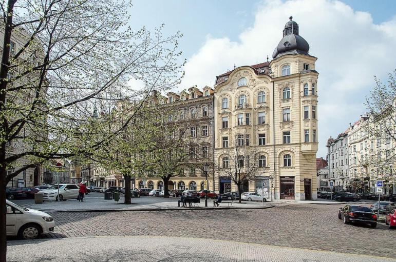 Quiet In The Old Town Prague
